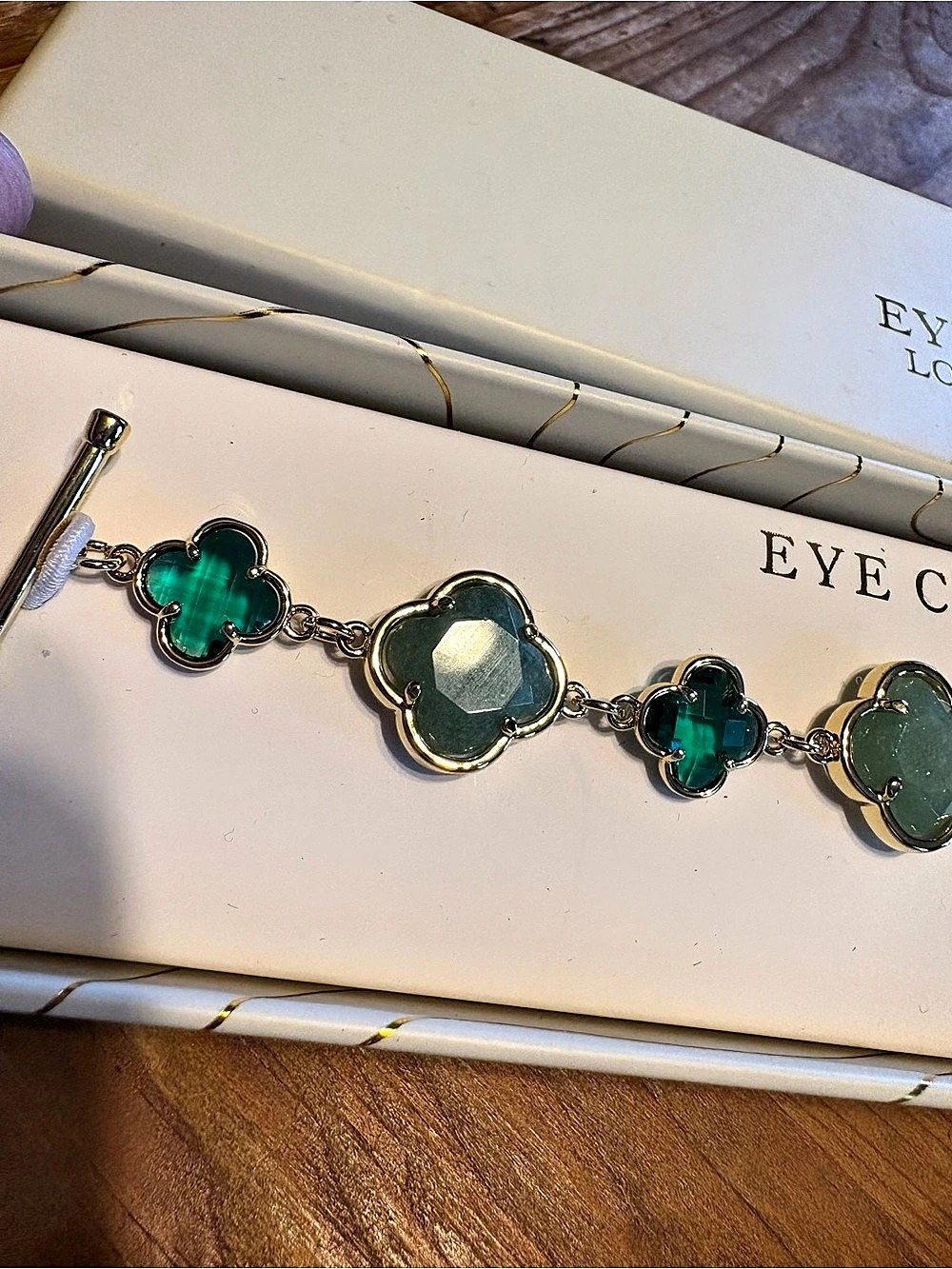Eye Candy Los Angeles Green & Gold Charm Double Sided Bracelet - Picture 3 of 6